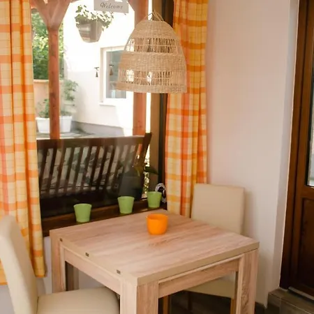 Apartment Mina 1 Vrdnik